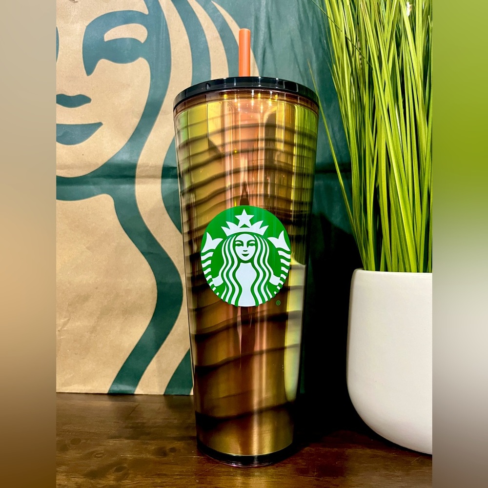 🐅 Starbucks TARGET EXCLUSIVE Night Stripe Gold Cold Cup Tumbler Venti 24oz